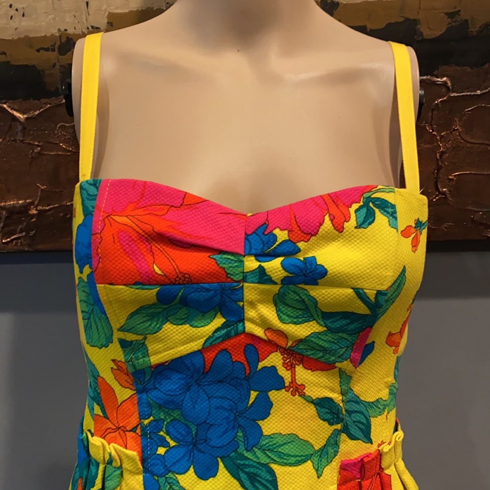 Beautiful and vivid Nanette Lepore dress used once - Picture 10 of 17